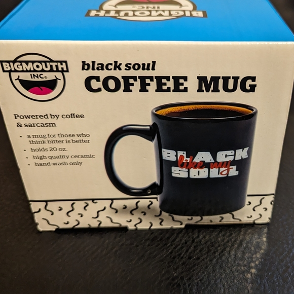 Big Mouth Inc Black like my soul 20 oz mug brand new - Picture 4 of 7